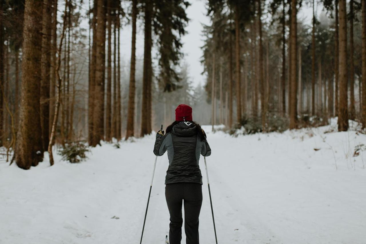 Waldhotel Kreuztanne Sayda Bagian luar foto